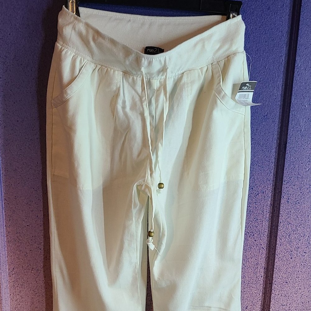 White flowy pants